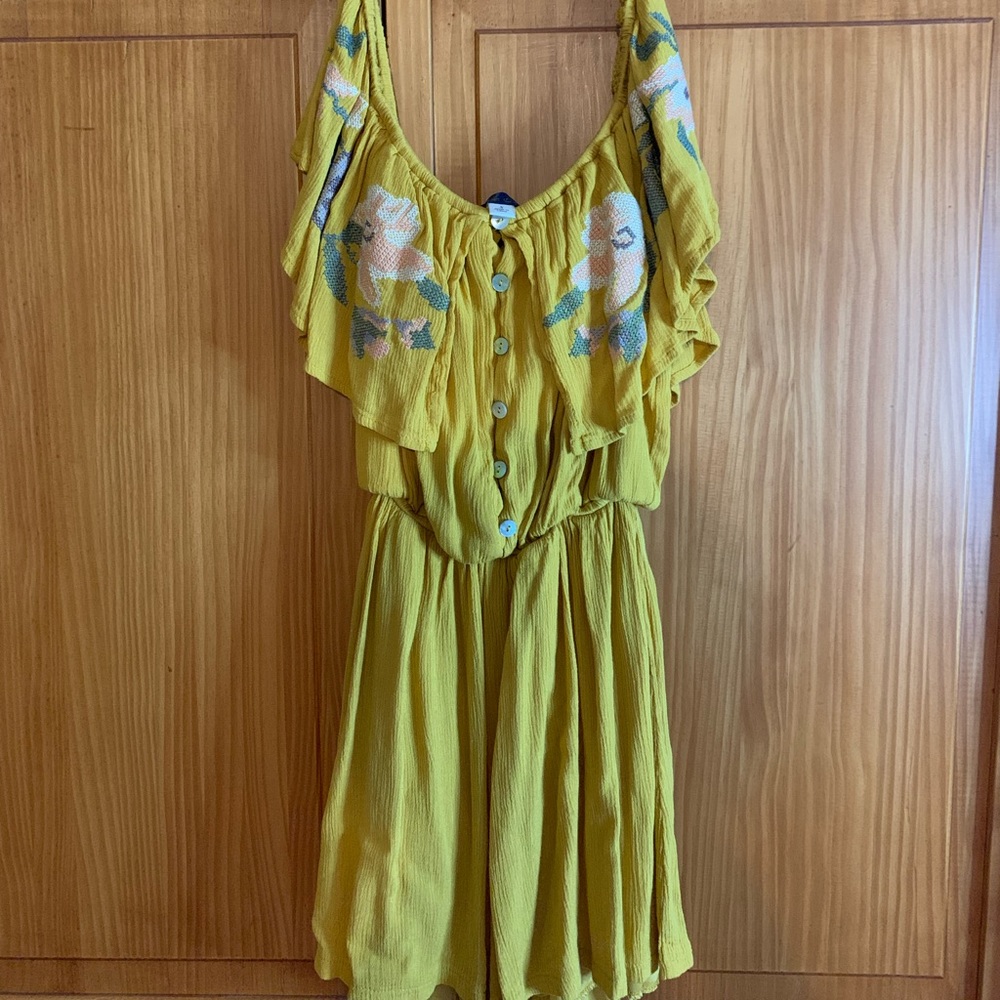 Strapless, Yellow Romper